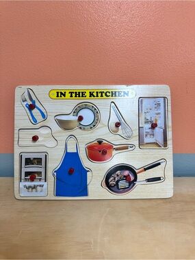 In The Kitchen Wooden Jigsaw Peg Puzzle Tray 9 Pieces